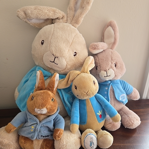 Peter Rabbit Plush Toy Collection - Blue and Tan - Picture 1 of 8